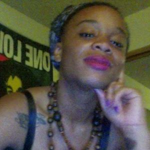 Meet your Posher, Kentisha